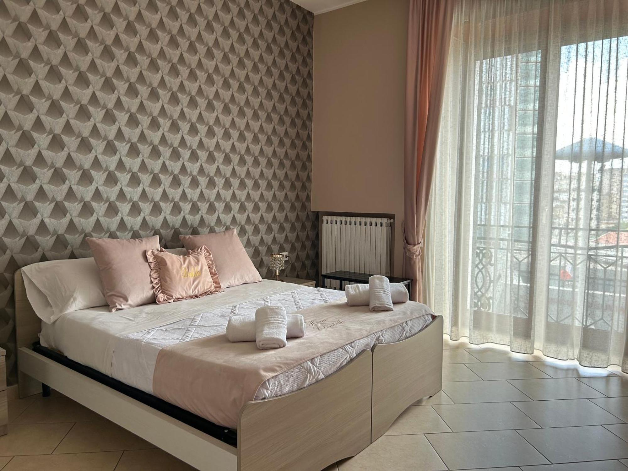 Home Elisabet Neapol Zewnętrze zdjęcie