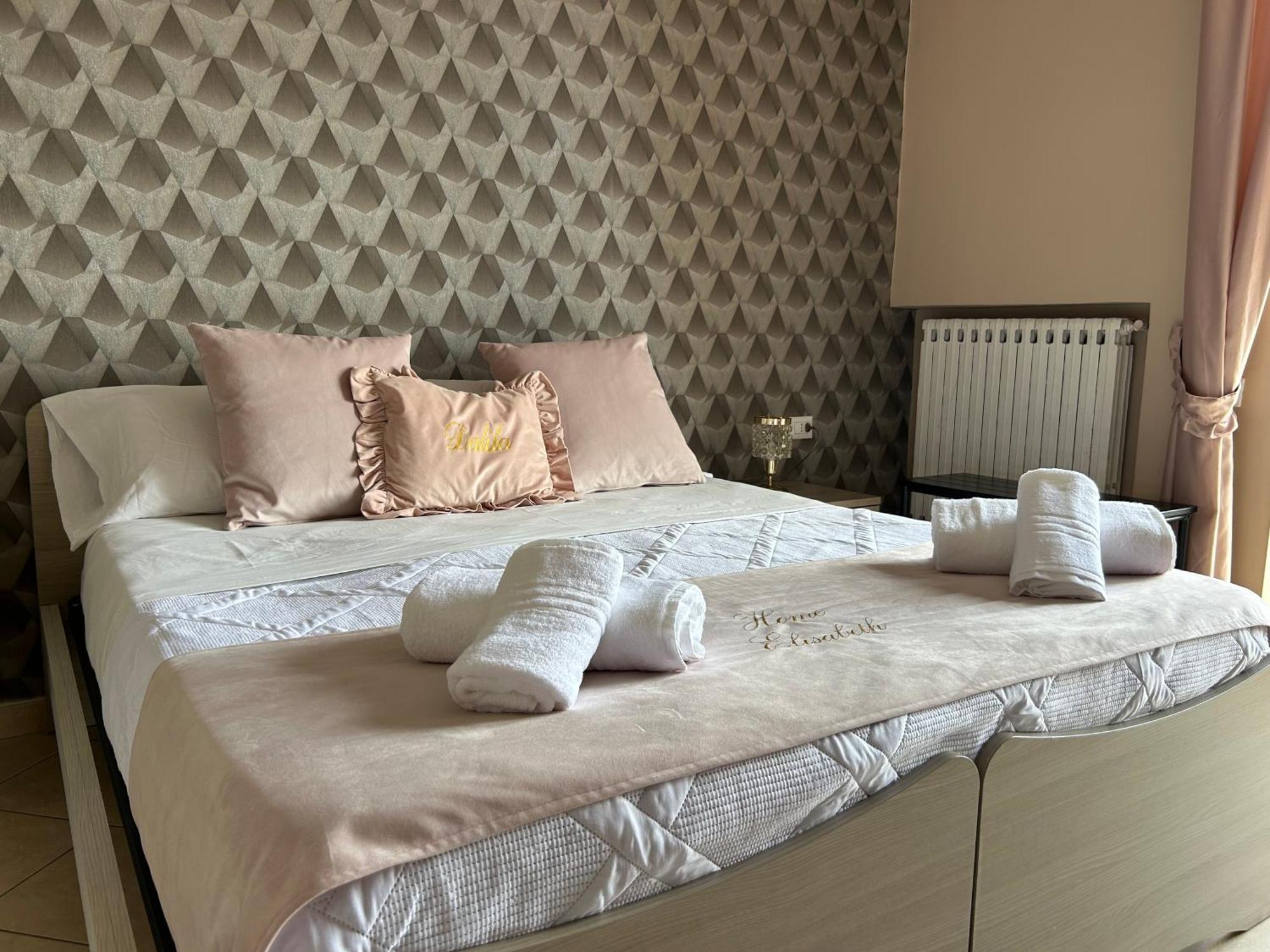 Home Elisabet Neapol Zewnętrze zdjęcie